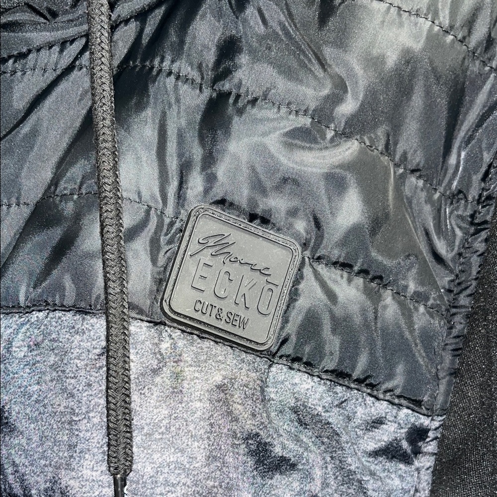 Preowned Marc Ecko Puffer Jacket Hoodie Zip Up Size Large Y2K . - Picture 8 of 13